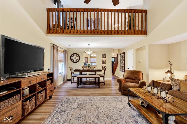 101 W New York Street, Fortville, IN 46040