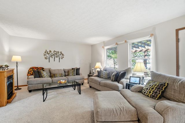 1370 Wild Horse Drive, Grove City, OH 43123