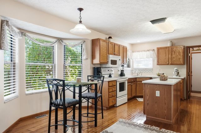 1370 Wild Horse Drive, Grove City, OH 43123