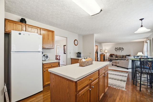 1370 Wild Horse Drive, Grove City, OH 43123