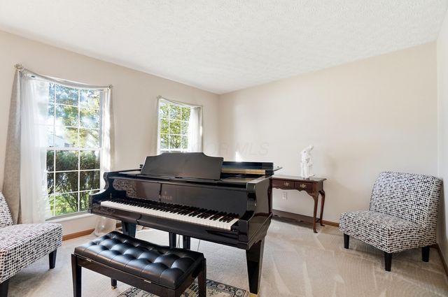 1370 Wild Horse Drive, Grove City, OH 43123