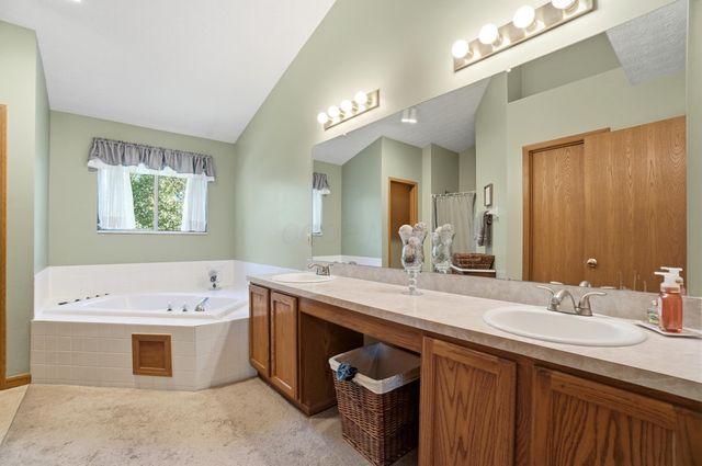 1370 Wild Horse Drive, Grove City, OH 43123