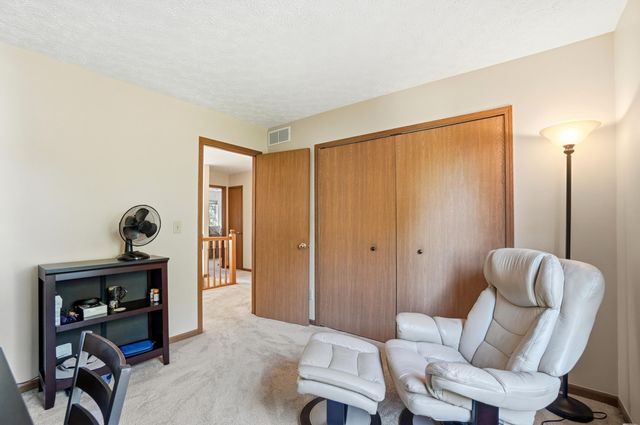 1370 Wild Horse Drive, Grove City, OH 43123