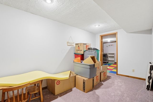 1370 Wild Horse Drive, Grove City, OH 43123