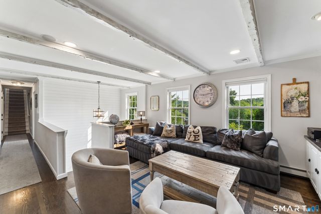 25 North Lake Shore Drive, Brookfield, CT 06804