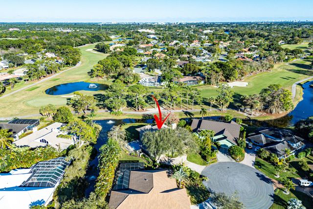 4 Sutherland Court, Palm Beach Gardens, FL 33418