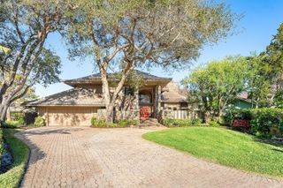 4 Sutherland Court, Palm Beach Gardens, FL 33418