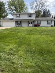 3966 Iverness Lane, West Bloomfield Twp, MI 48323