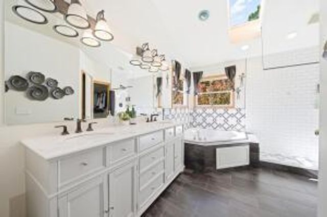 7559 Burgstresser Court, Canal Winchester, OH 43110