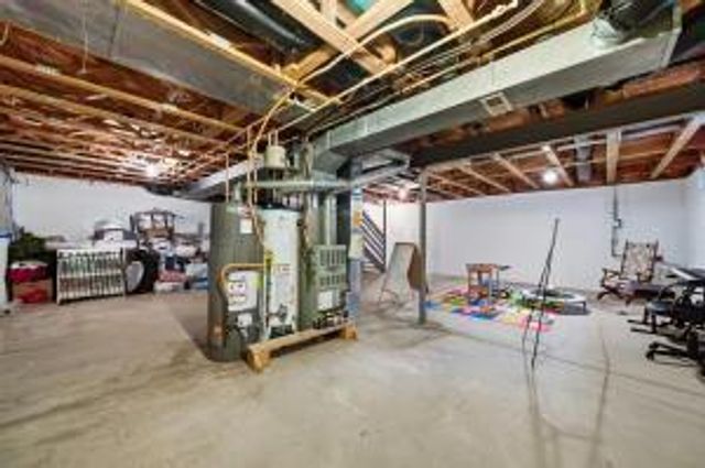 7559 Burgstresser Court, Canal Winchester, OH 43110