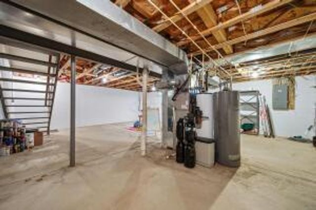 7559 Burgstresser Court, Canal Winchester, OH 43110