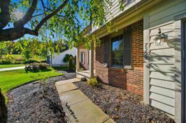 7559 Burgstresser Court, Canal Winchester, OH 43110