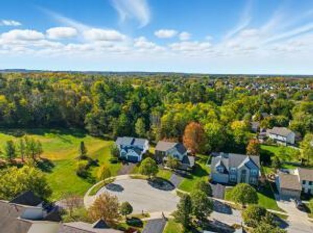 7559 Burgstresser Court, Canal Winchester, OH 43110