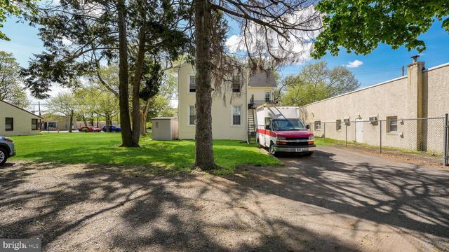 421 OTTER ST, Bristol, PA 19007