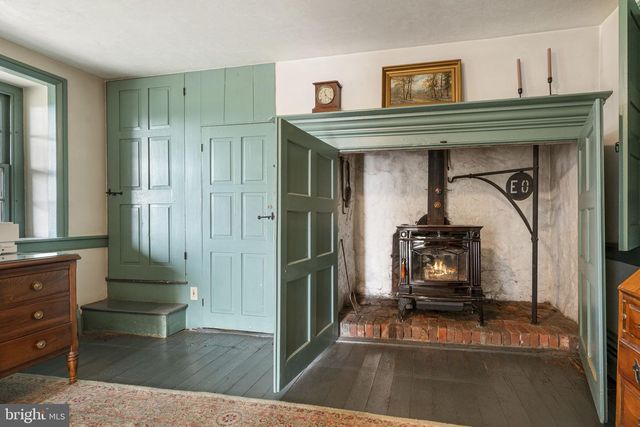 1041 READING AVE, Boyertown, PA 19512