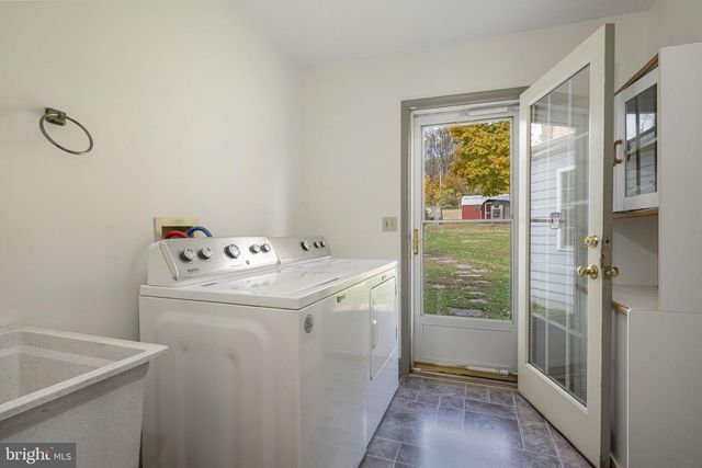 1041 READING AVE, Boyertown, PA 19512