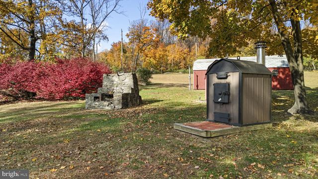 1041 READING AVE, Boyertown, PA 19512