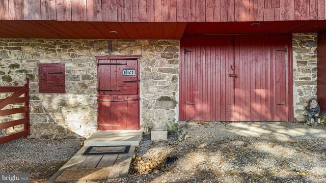 1041 READING AVE, Boyertown, PA 19512