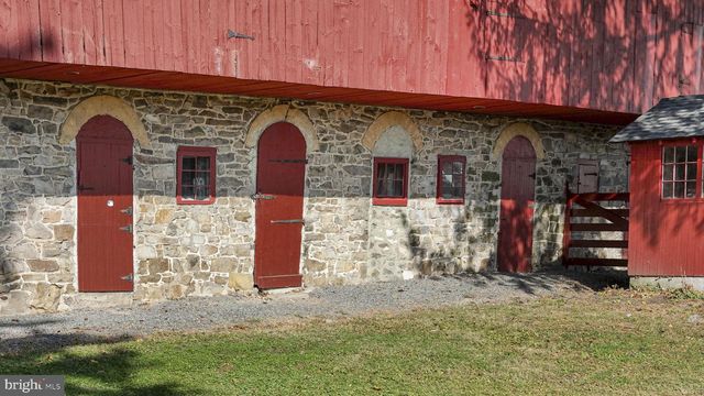 1041 READING AVE, Boyertown, PA 19512