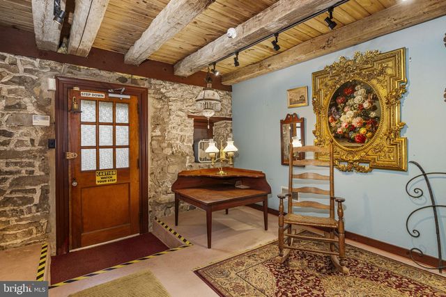 1041 READING AVE, Boyertown, PA 19512