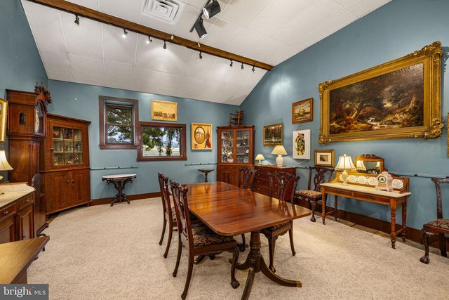 1041 READING AVE, Boyertown, PA 19512