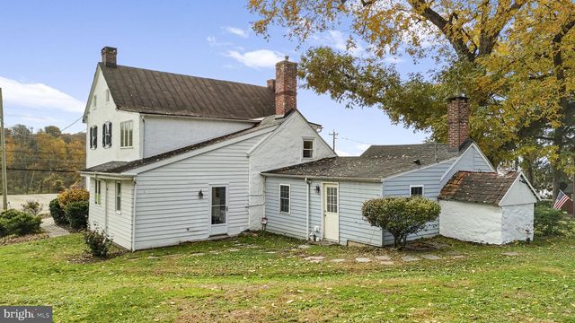 1041 READING AVE, Boyertown, PA 19512