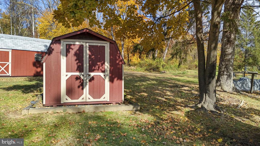 Image 47 of property listing at 1041 READING AVE, Boyertown, PA 19512