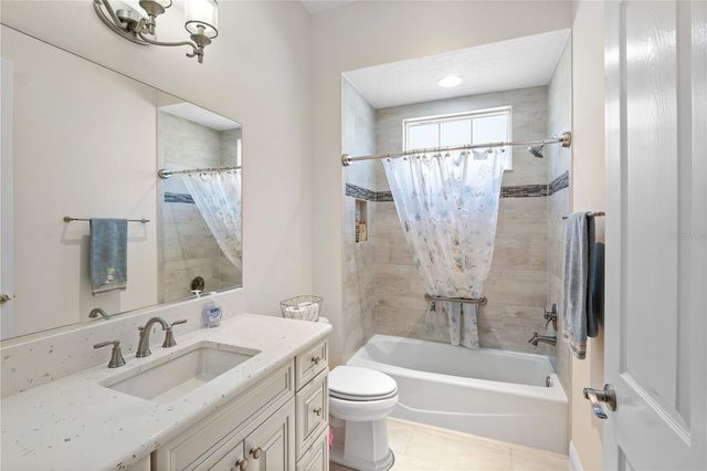 5845 STORMS AVENUE, The Villages, FL 32163