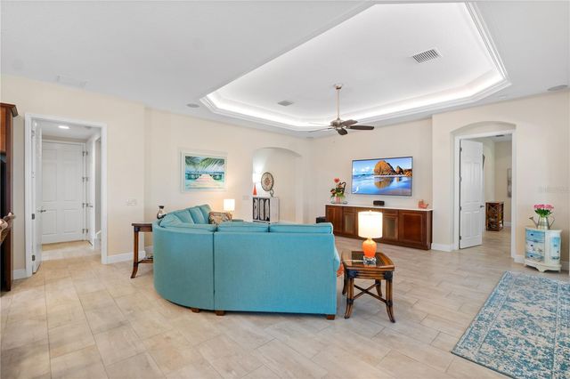 5845 STORMS AVENUE, The Villages, FL 32163