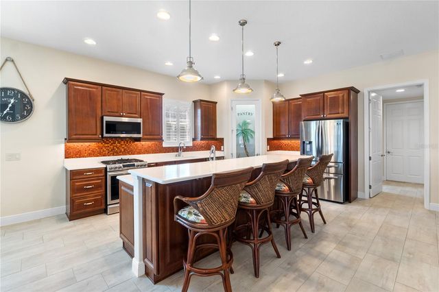 5845 STORMS AVENUE, The Villages, FL 32163