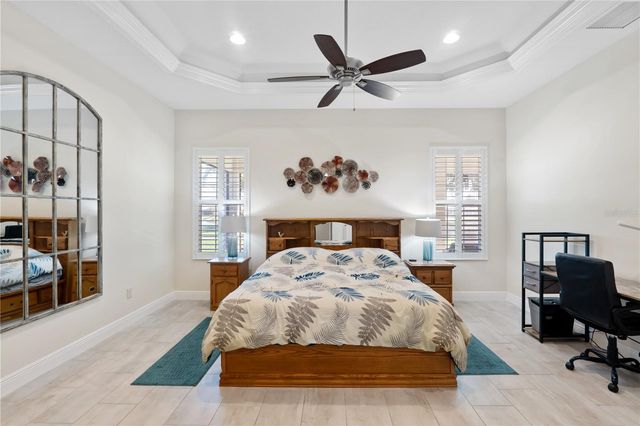 5845 STORMS AVENUE, The Villages, FL 32163