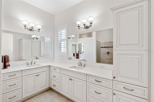 5845 STORMS AVENUE, The Villages, FL 32163