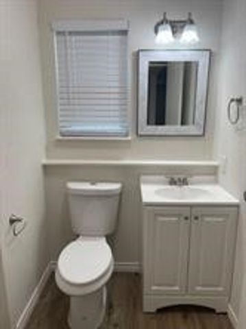 1505 W Pearl Street 15, Granbury, TX 76048