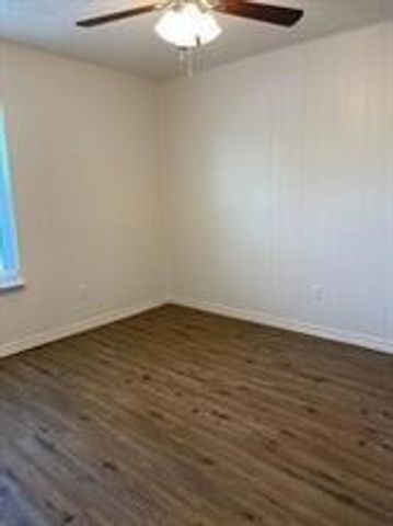 1505 W Pearl Street 15, Granbury, TX 76048