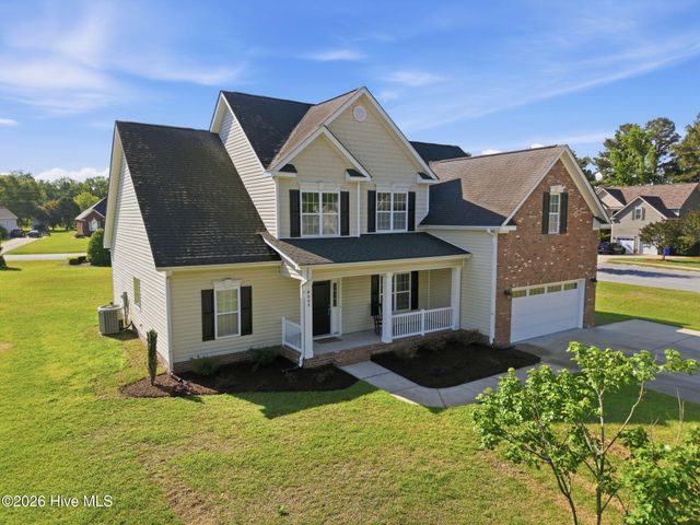 4009 Stillwood Drive, Winterville, NC 28590