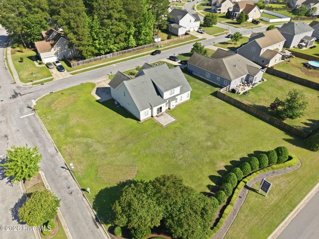 4009 Stillwood Drive, Winterville, NC 28590