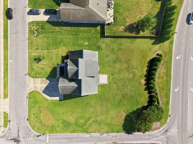 4009 Stillwood Drive, Winterville, NC 28590