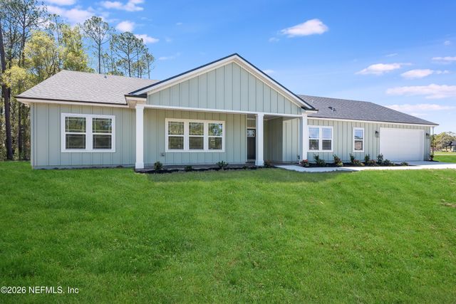 247 ESTATES Drive, Palatka, FL 32177