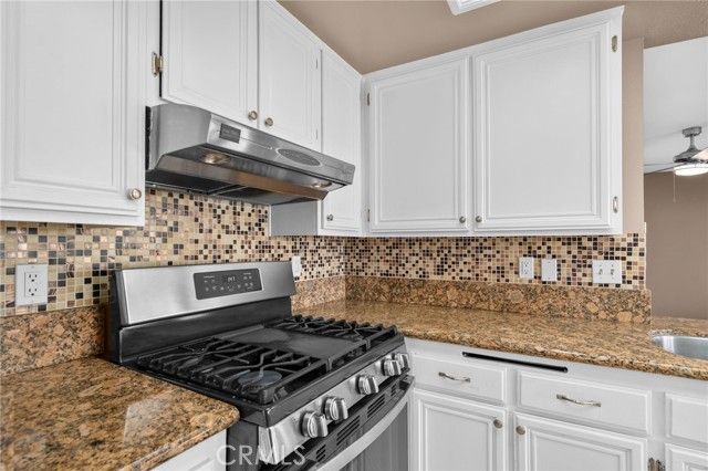 1926 Alta, Redlands, CA 92374