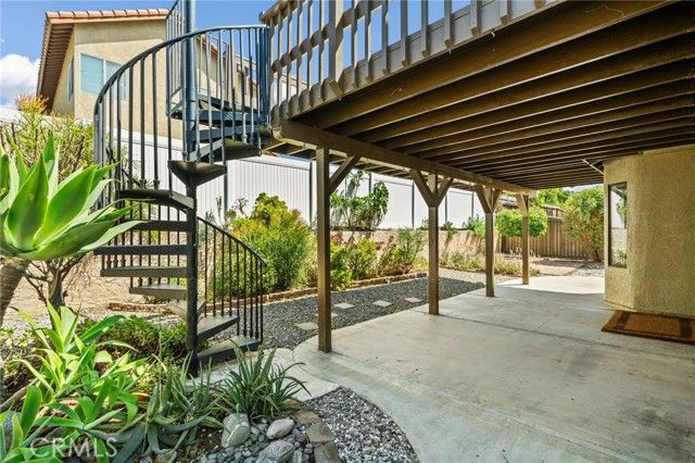 1926 Alta, Redlands, CA 92374