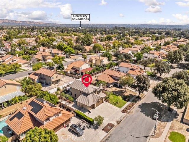 1926 Alta, Redlands, CA 92374