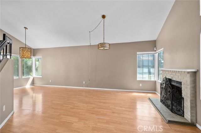 1926 Alta, Redlands, CA 92374