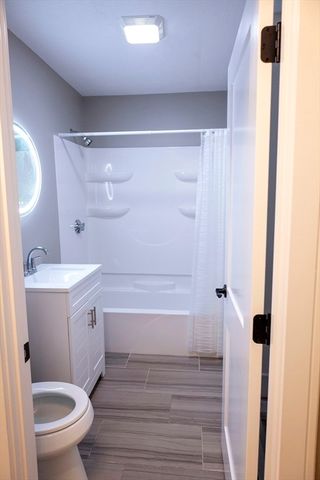 251 Conant St, Gardner, MA 01440