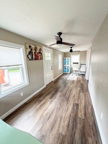 251 Conant St, Gardner, MA 01440