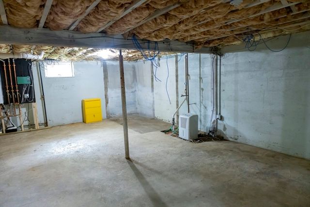 251 Conant St, Gardner, MA 01440