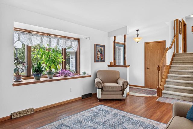80 Johnson Avenue, Oshkosh, WI 54902
