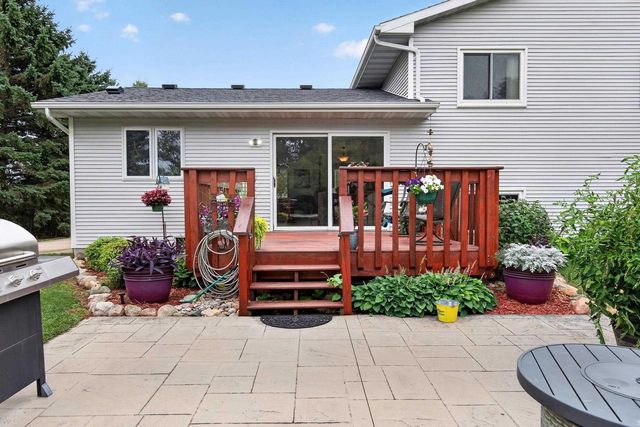 80 Johnson Avenue, Oshkosh, WI 54902