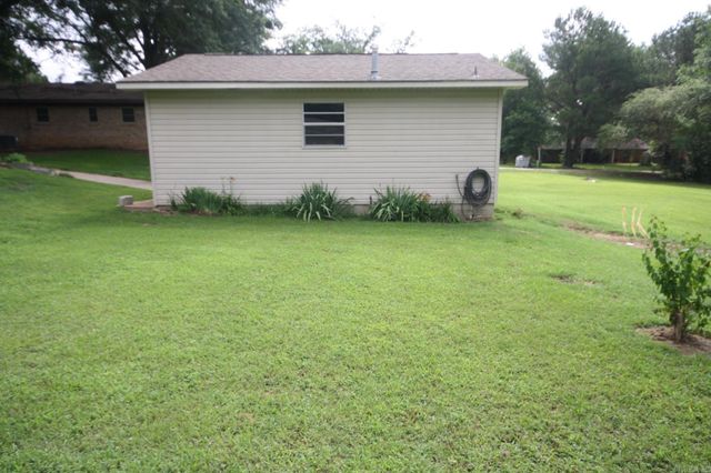 115 W Spring Street, Mineral Sprs., AR 71851