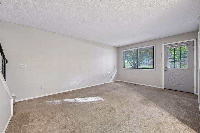 13316 Zenith Lane, Eden Prairie, MN 55346