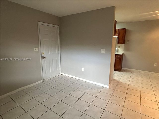 1925 Madison St 14, Hollywood, FL 33020